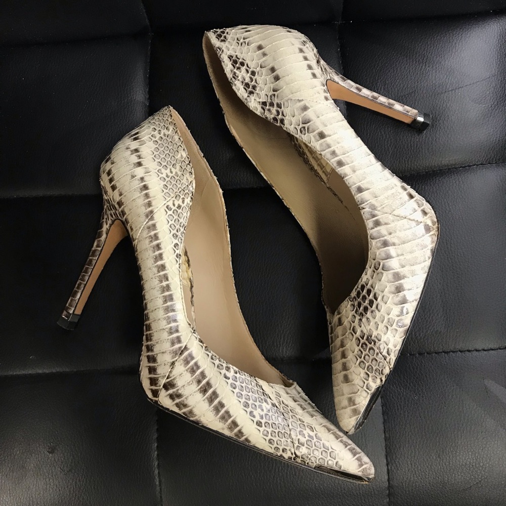 Michael Kors snakeskin stilettos point toe preowned excellent Condition 39.5/8.5